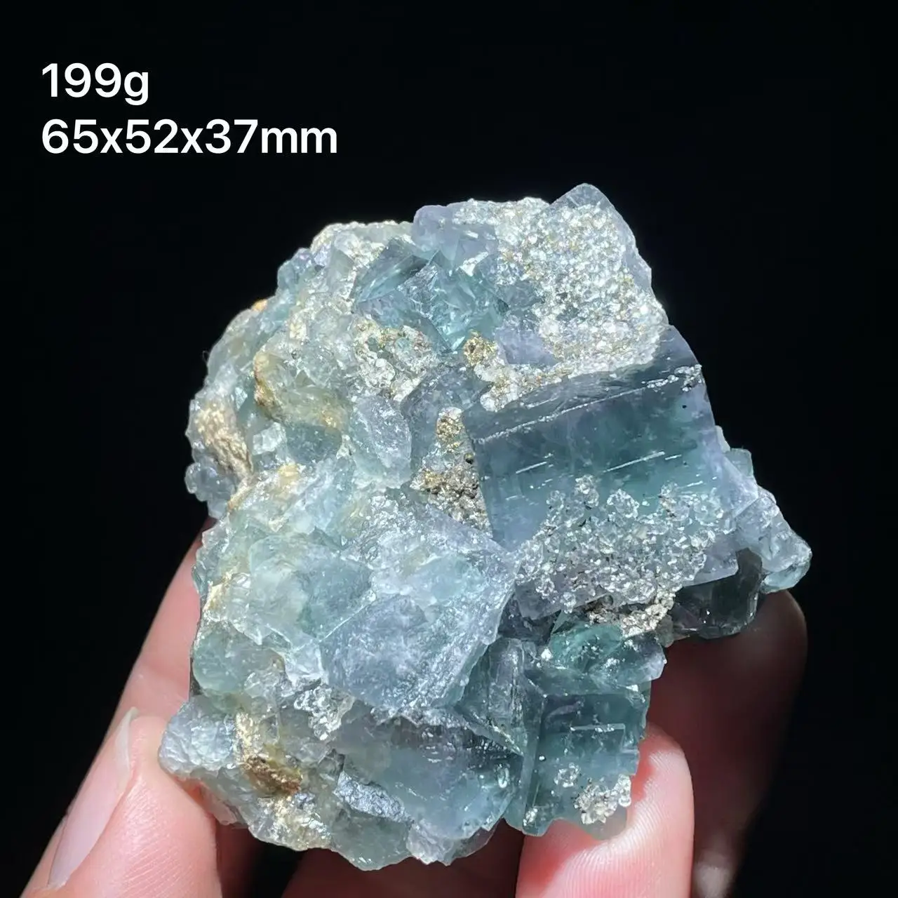 100% natural sunlight fluorite clean quartz UV blue mineral specimen from Namibia