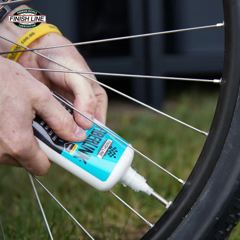 FiberLink 240ml Bicycle Tubeless Sealant Kevlar Fibre Strengthen Sealing Quick Fill Max 8mm Long-Lasting MTB Tire Sealant