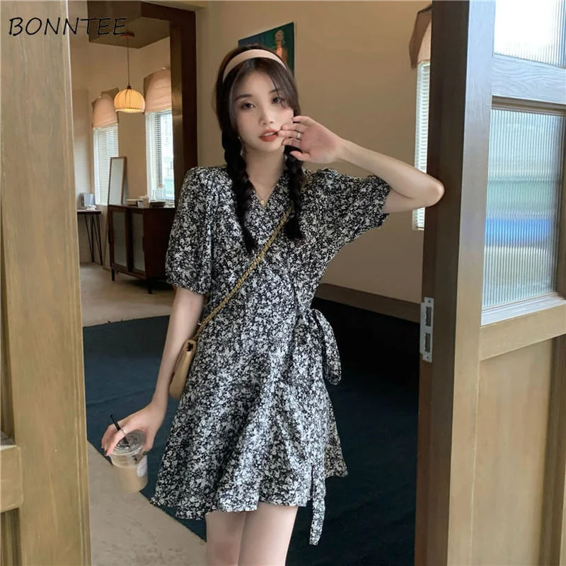 Short Sleeve Dresses Women Print Tunic Femme A-line Elegant Vintage Bandage Design Trendy Korean Schoolgirl Dating V-neck Party