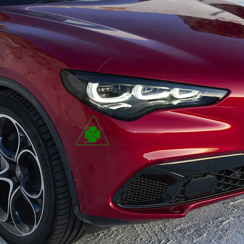 2pcs Four Leafs Clover Garland Vinyl Decal Car Stickers Lucky Emblem For Alfa Romeo Giulia Stelvio 159 147 Spider Brera Exterior