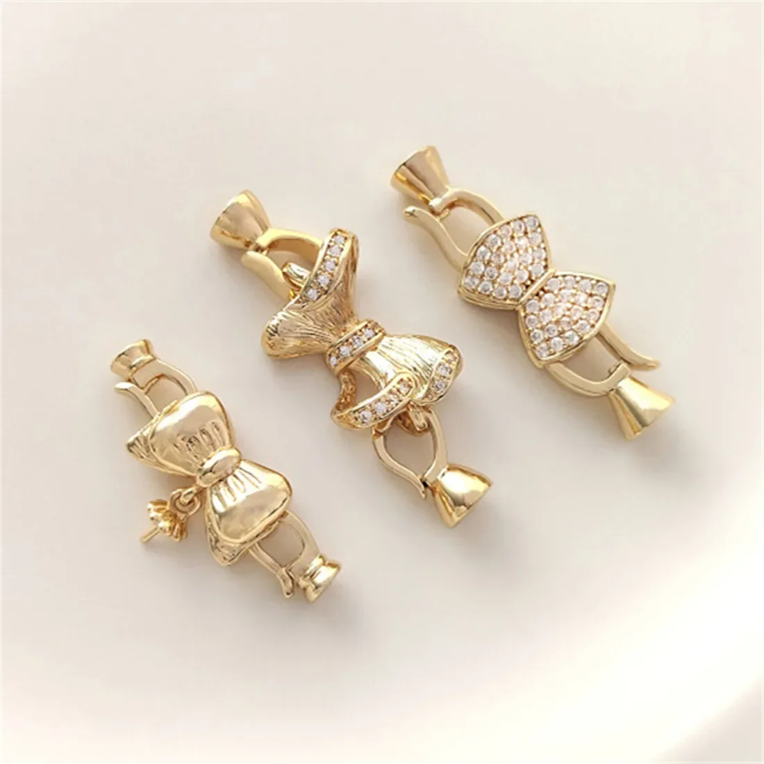 

14K Gold Color Zircon Bow Pearl Necklace Clasp Pendant Clasp Handmade Pearl Jewelry Connection Clasp Accessories B979