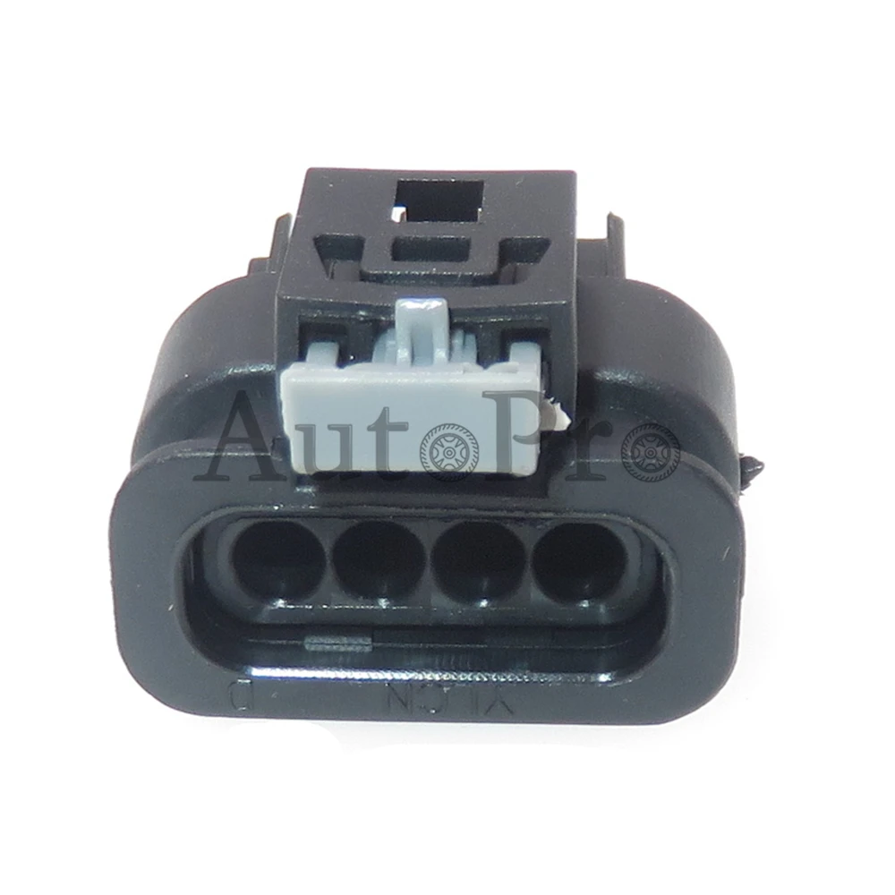 1 Set 4 Hole 805-122-541 AC Assembly Car Plastic Housing Socket Automobile Exhaust Electronic Valve Wire Cable Plug For BMW