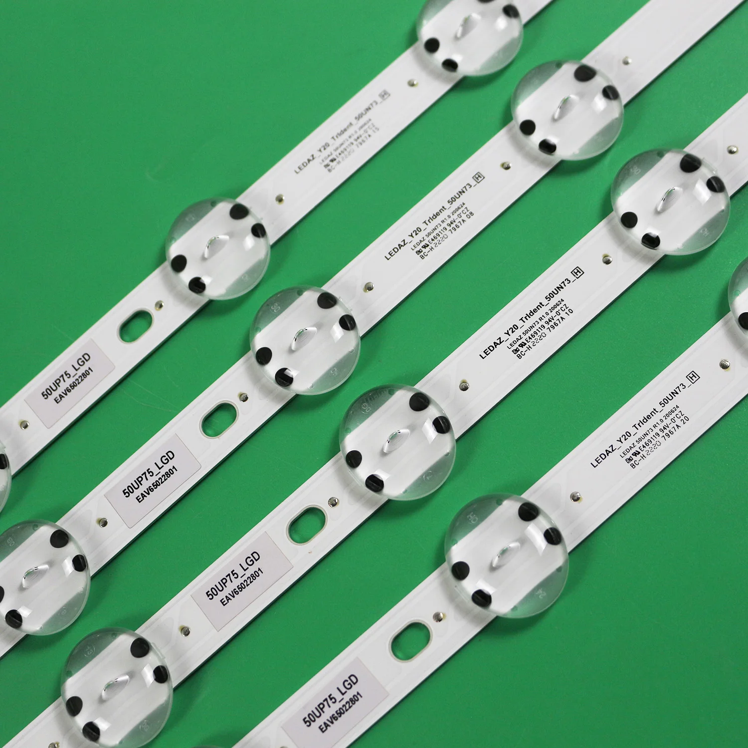 

4pcs LED Strip for 50UM7300 50UM7360 50UM7400 50UM7510 50UM751C 50UM7600 50UM7500 NC500DQG-VXHX3 SSC-Trident-50NANO79-REV00