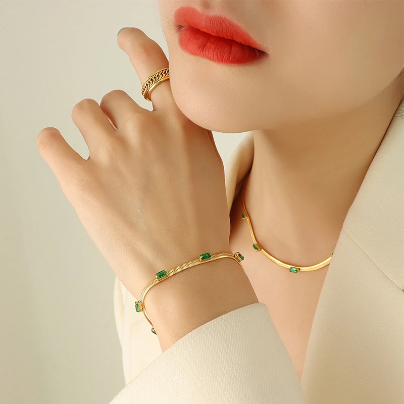 316L Stainless Steel New Fashion Upscale Jewelry Embedded 5 Zircon Charms Flat Snake Chain Choker Necklaces Bracelets For Women