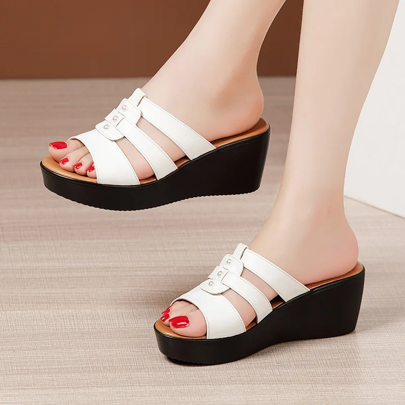 High quality summer wedge leather sandals for women 6cm mid heel new 2024 size 32 33 43 platform open toe elegant shoe black red