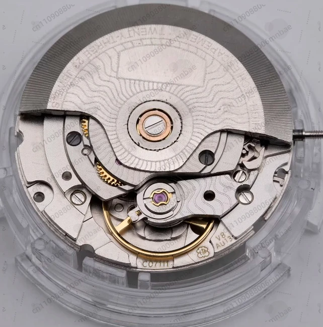 

Новый механизм ETA C07.111 (сертификация V8) для часов Powermatic 80