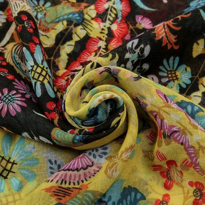 Vintage Print Tassel Scarf Fashion Floral Long Shawls Elegant Cotton Viscose Outdoor Sunscreen Shawl Travel Head Wrap 180*90cm