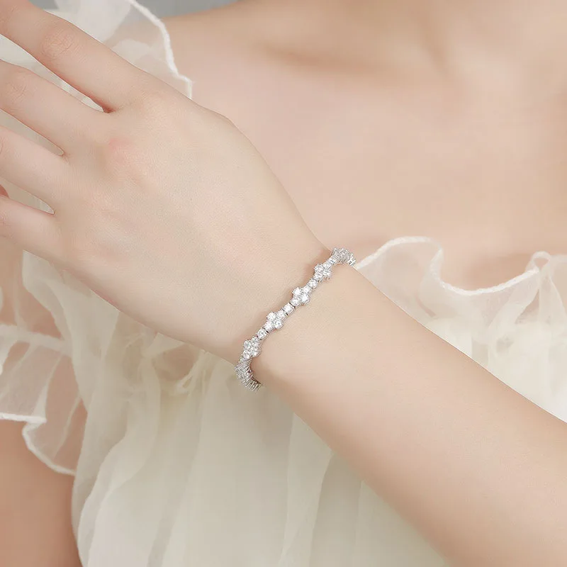 

Viora Jewelry Luxury Solid Platinum PT950 Women's 3MM Moissanite Diamond Cross Bracelet Full Diamond Bracelet