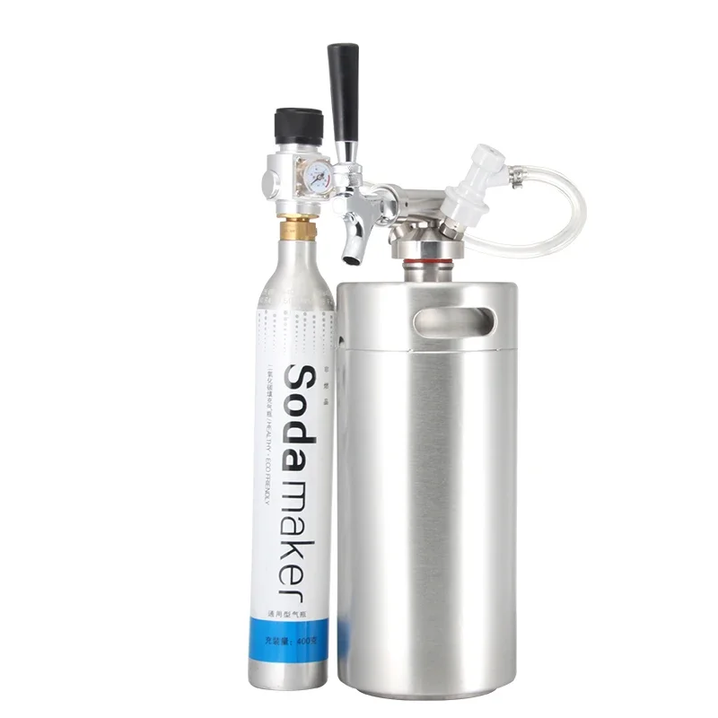 2021 Top Quality Portable 4L Stainless Steel Beer Keg  With Soda Stream,  on Table Mini  Soda Maker Machine