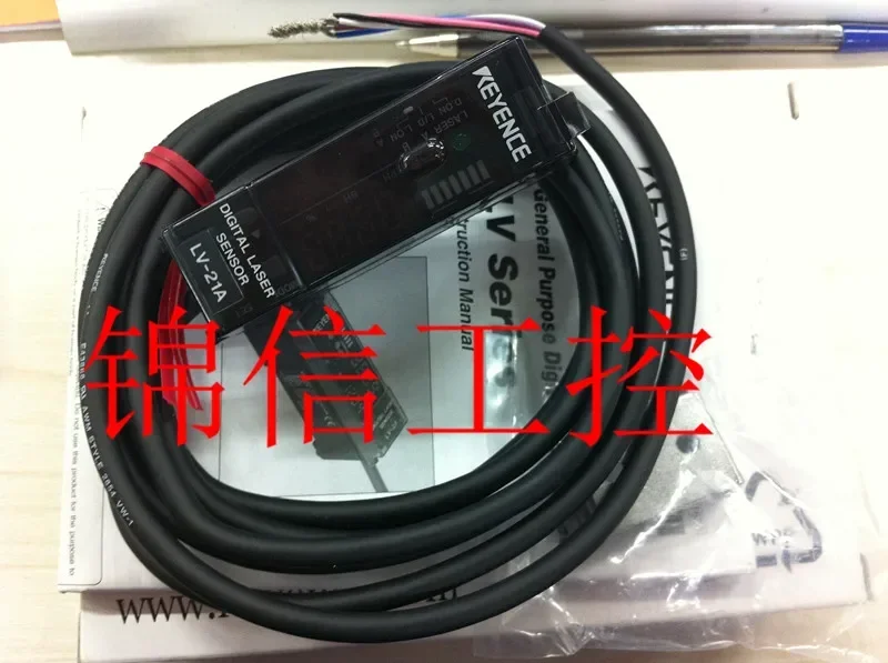 KEYENCE LV-21AP  100%  new and original