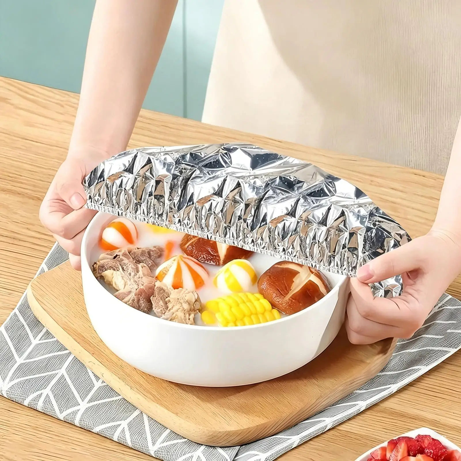 Aluminum Foil Film Food Cover Food Grade Disposable Food Covers Saran Wrap Fresh-keeping Lid Fruit Vegetable Insulation Covers