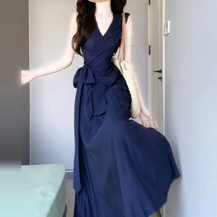 

Blue V-neck Vest Summer 2025 New Waist Sleeveless Vest Long Skirt