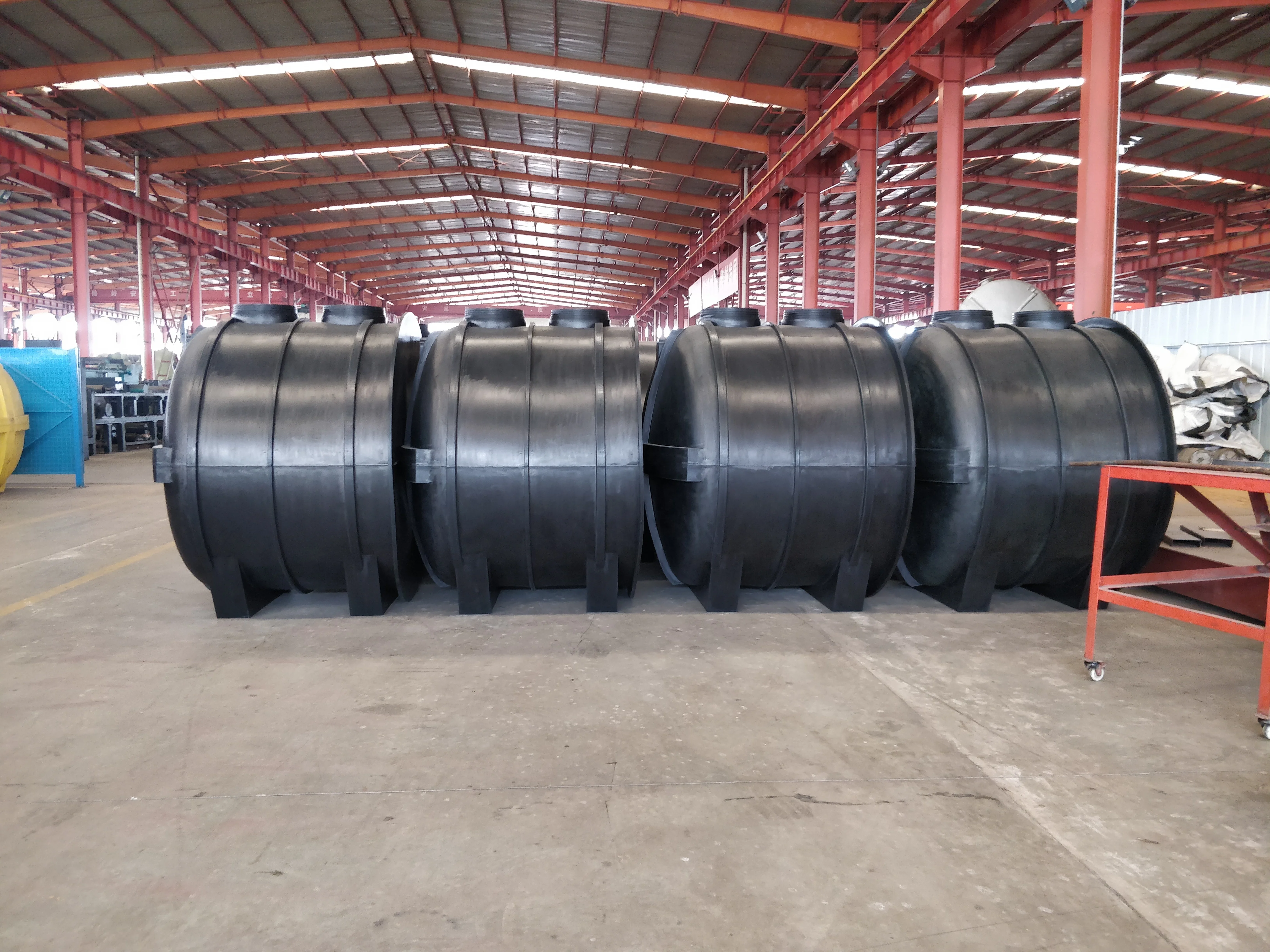 تصميم سميك من البولي ايثيلين لخزان الصرف الصحي الصغير، مصنع معالجة مياه الصرف الصحي #2