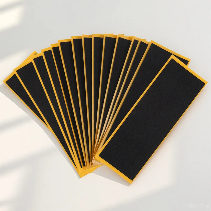 24 szt. Taśma antypoślizgowa na deskorolkę, piankowy materiał, antypoślizgowa powierzchnia, trwała przyczepność, łatwa w aplikacji naklejka na deskorolkę palcową.