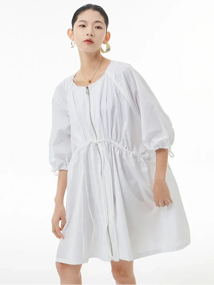 

XITAO Solid Pleated Trench Women Korea 2024 Summer New Arrival Personality Fashion Loose O-neck Short Sleeve Trench ZY6832