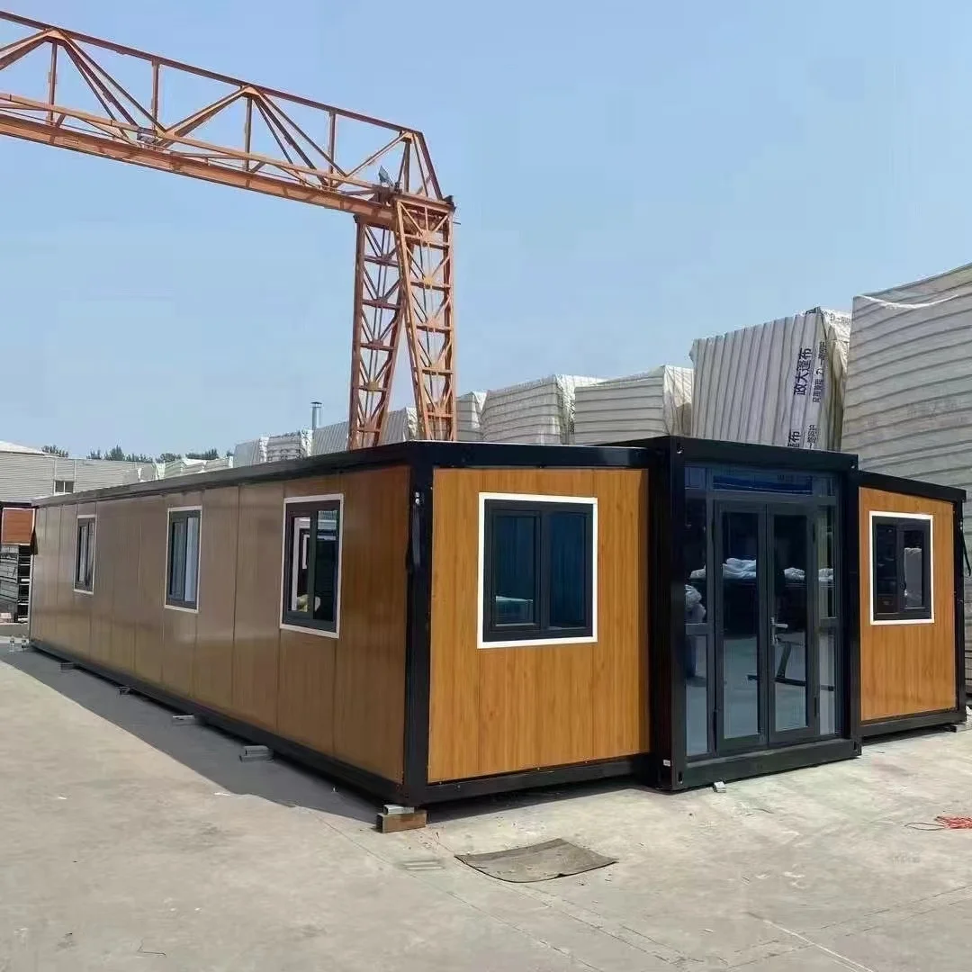 Factory Price 20ft 40ft Expandable Container House Ready Made Modular Luxury Living Prefabricated Houses Portable Foldable House