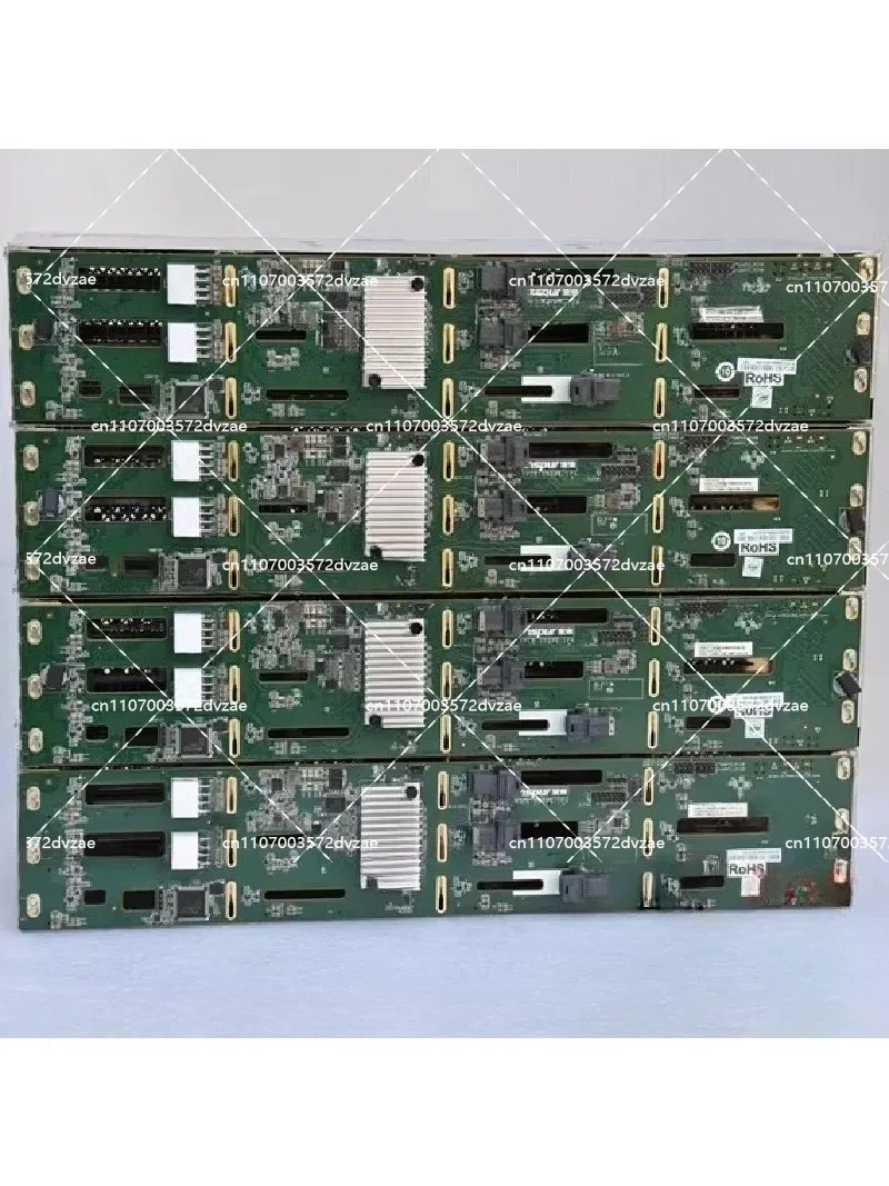 12-Disk 3.5-inch Hard Disk Cage Hot-swappable 8087 Interface D-type 4ping Power Supply SAS/SATA Storage