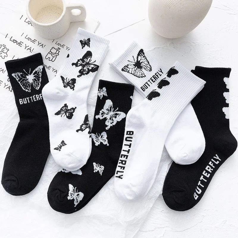 5 Pairs Women Socks Cotton Set Funny Cartoon Kawaii Animals GirlTube Socks Butterflies Long Socks Female Pink Milk White Sox