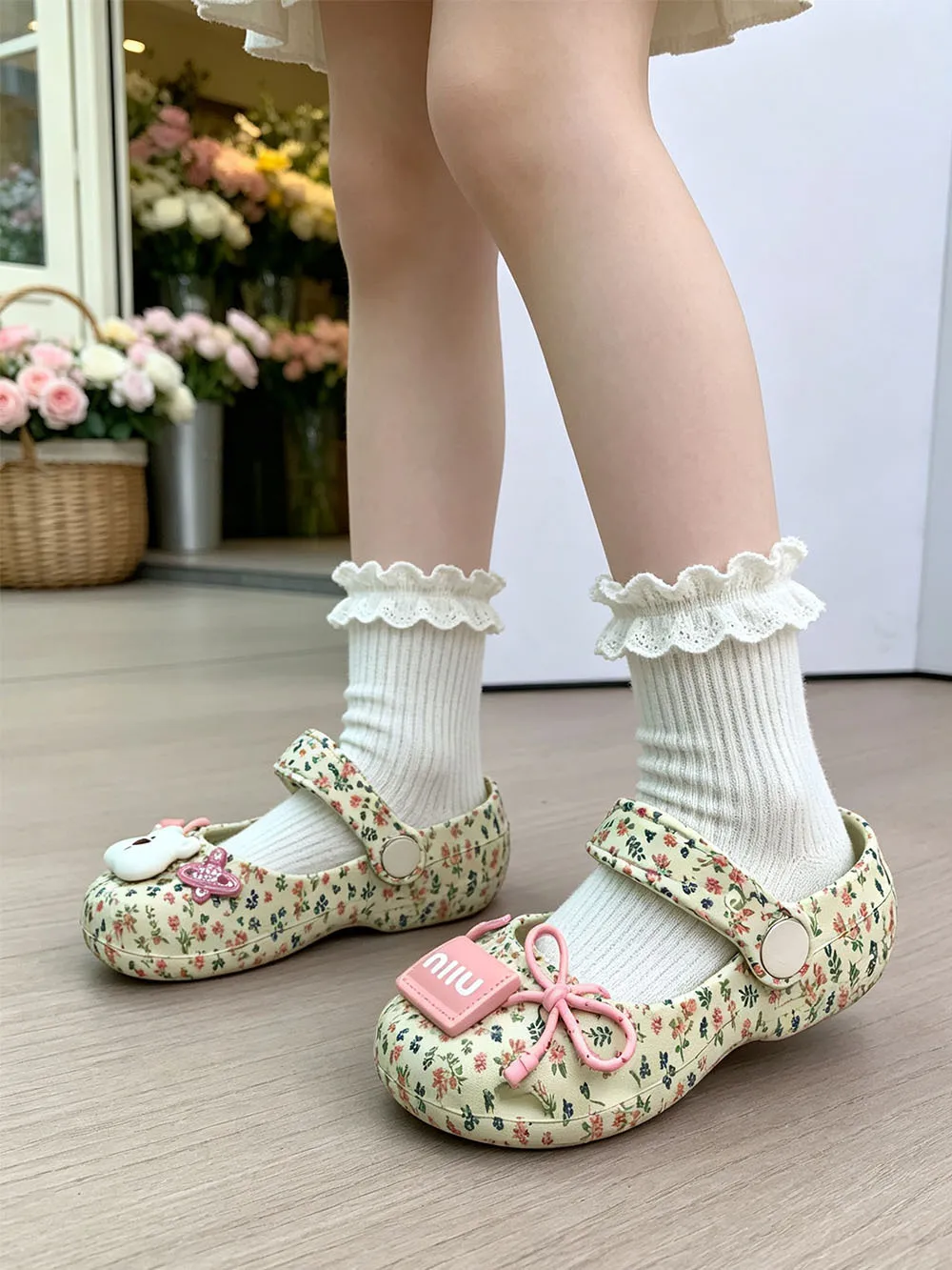 2026 Kinder Mädchen Ballett Mary Jane Clogs Silber Niedliche Bären-Charms Verstellbarer Riemen Rutschfeste Sommer Strand Outdoor Sandalen – Detail 20