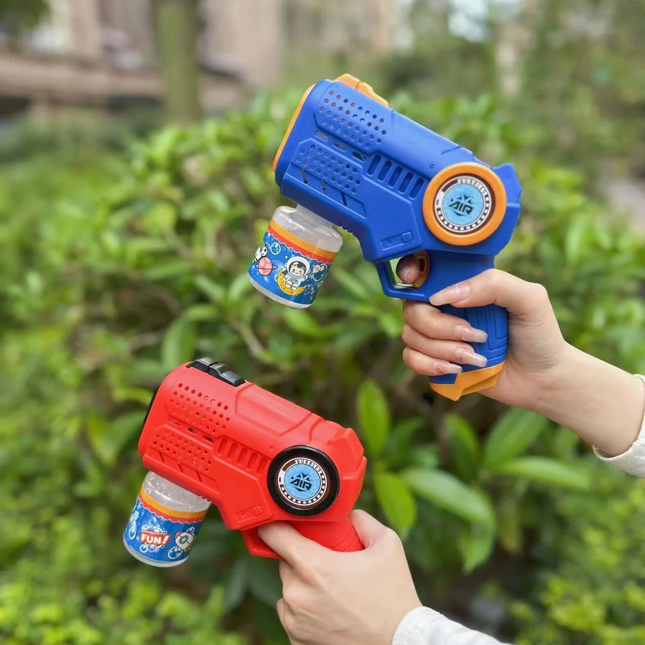 Bubble Gun Toy, Handheld Electric Outdoor Luminous Bubble Blower，with Bubble Liquid, Outdoor Summer Sports, Wedding Party