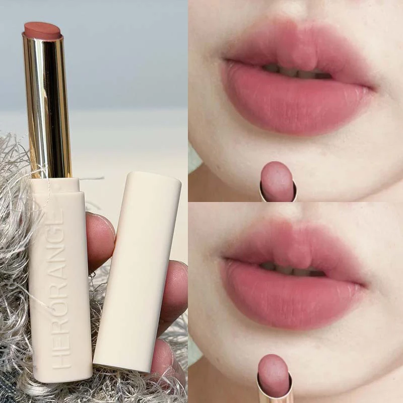 كريم أحمر شفاه غير لامع منخفض التشبع، ليس من السهل أن يبهت أحمر الشفاه عاري غير لامع، ملمع شفاه أحمر مقاوم للماء، مكياج يدوم طويلاً