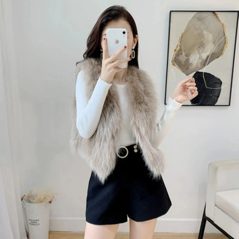 Faux Fox Fur Vest Women Winter Warm Short Waistcoat Korea Fashion Outwear Furry Teddy Bear Coat Ladies Body Warmmer