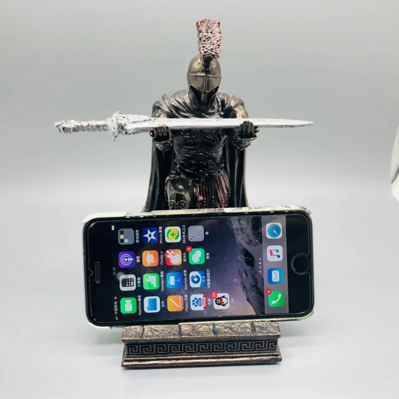 Knight Pen and Phone Holder Executive Soldier Figurine Pencil Stand for Office Accessories Pen Stand Desk Organizer