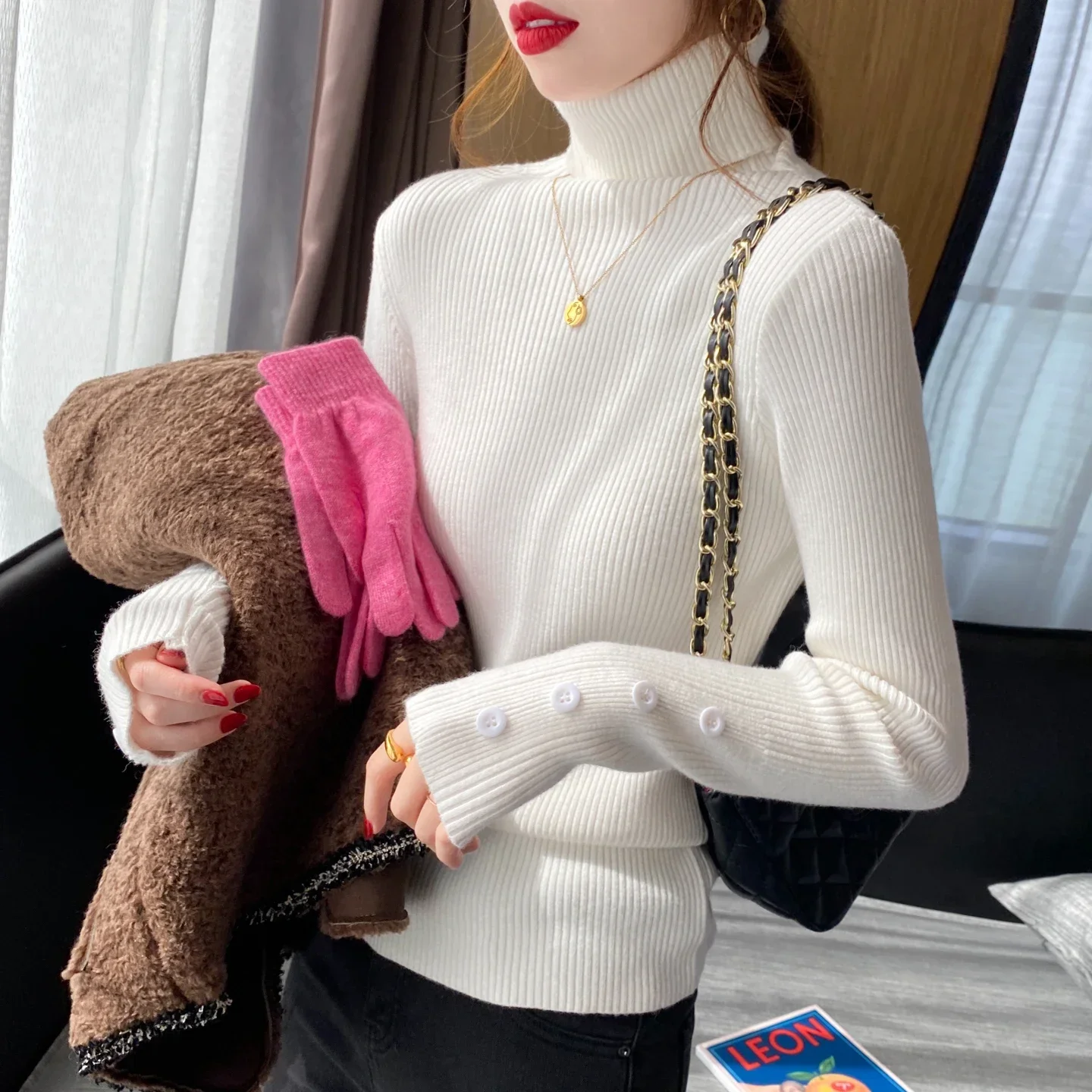 محبوك سترة المرأة البلوفرات الجديدة طويلة الأكمام الياقة المدورة الأبيض متماسكة سترة البلوز المرأة بلايز البلوزات Sueter Feminino Q1029