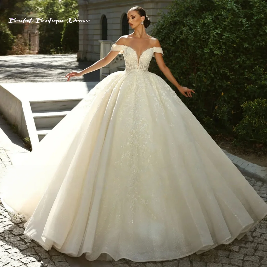 Customized Exquisite Sweetheart Lace  Sparkly Ball Gown Wedding Dress Gorgeous Appliques Embroidery Princess Bridal Gown