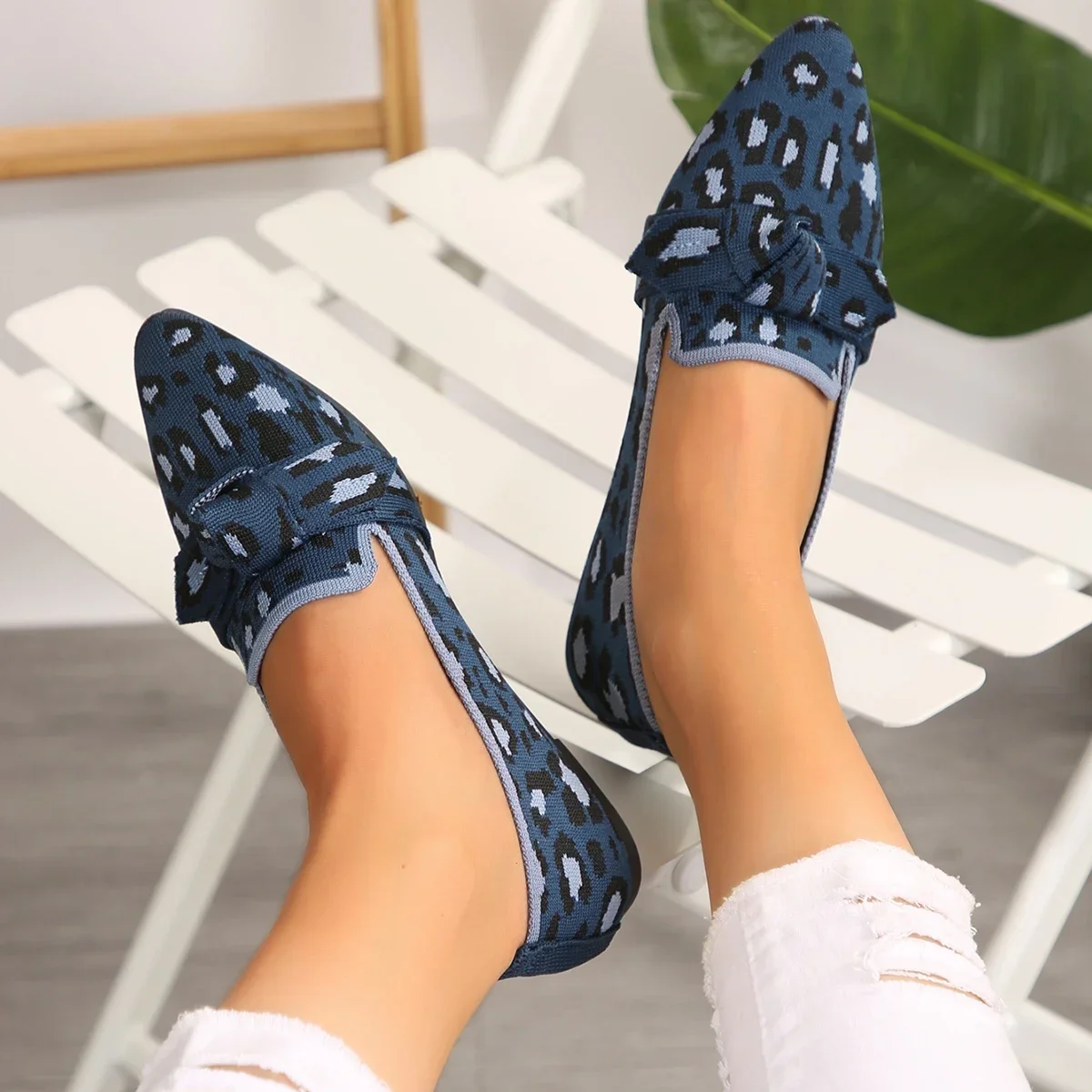Damen-Flats 2024 Neu Gestrickte Slip-On Atmungsaktive Bequeme Einfarbige Schuhe Lässige Spitze Loafer Sneakers für Damen – Detail 6