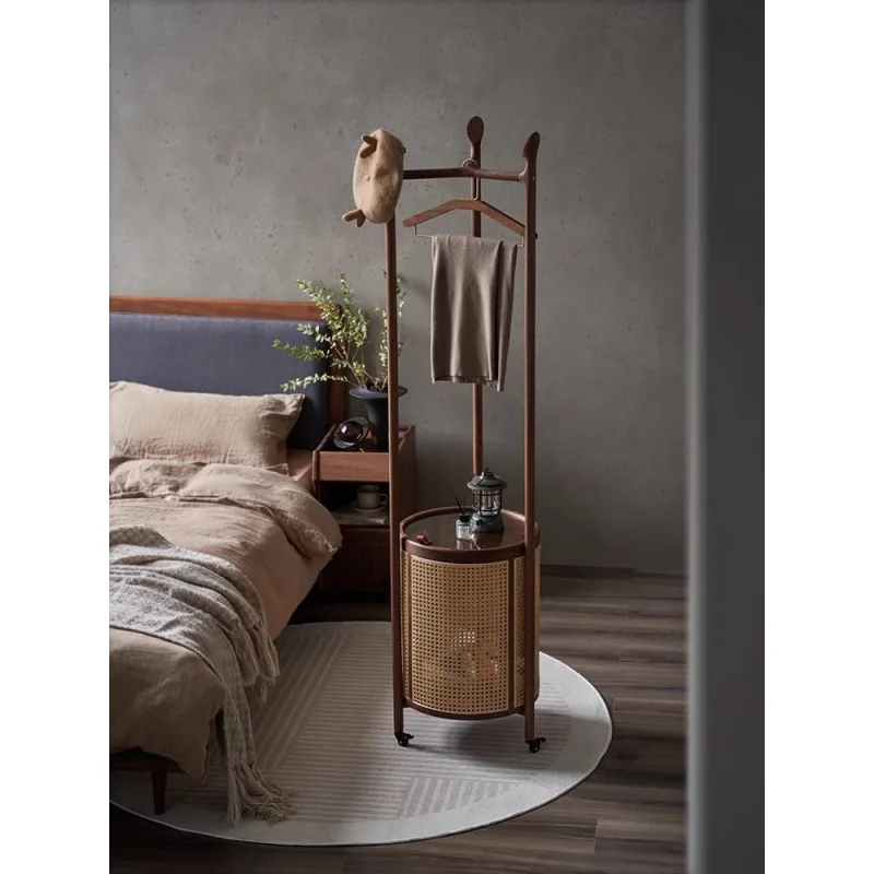 رف معطف من الخشب الصلب لغرفة النوم من الأرض إلى السقف، شماعة داخلية فاخرة، مدخل غرفة المعيشة البسيط، خشب الدردار المنزلي