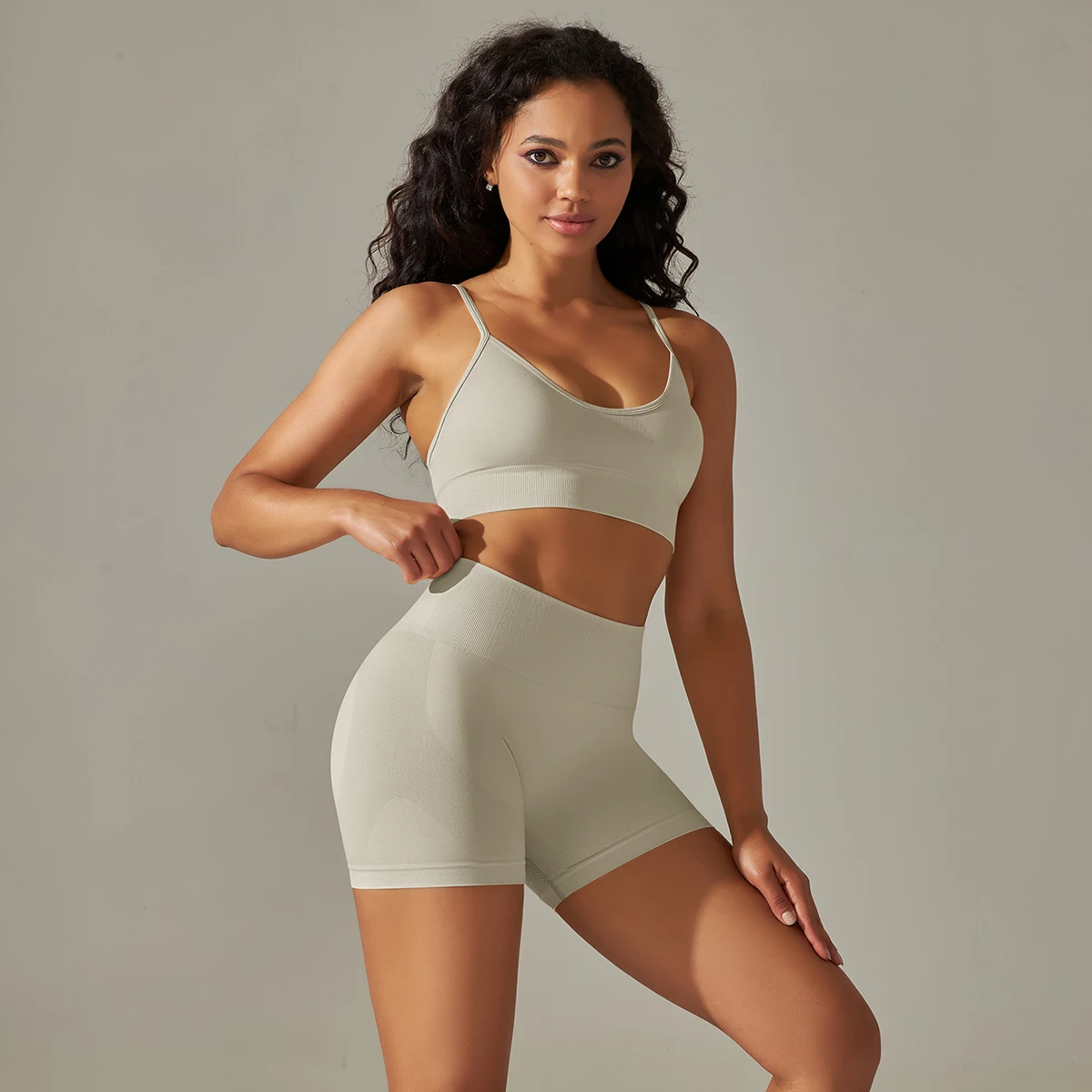 

Seamless Yoga Set Camisole Bra Shorts Set Fitness Tracksuit Women Gym Breathable Clothing High Elastic Squats Push Up Sportswear