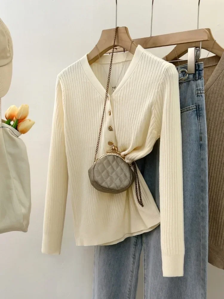 

Autumn Winter Women Sweaters Long Sleeve Knitted Button V Neck Pullover Sweater Femme Basic Solid Jersey Tops Fashion Clothes