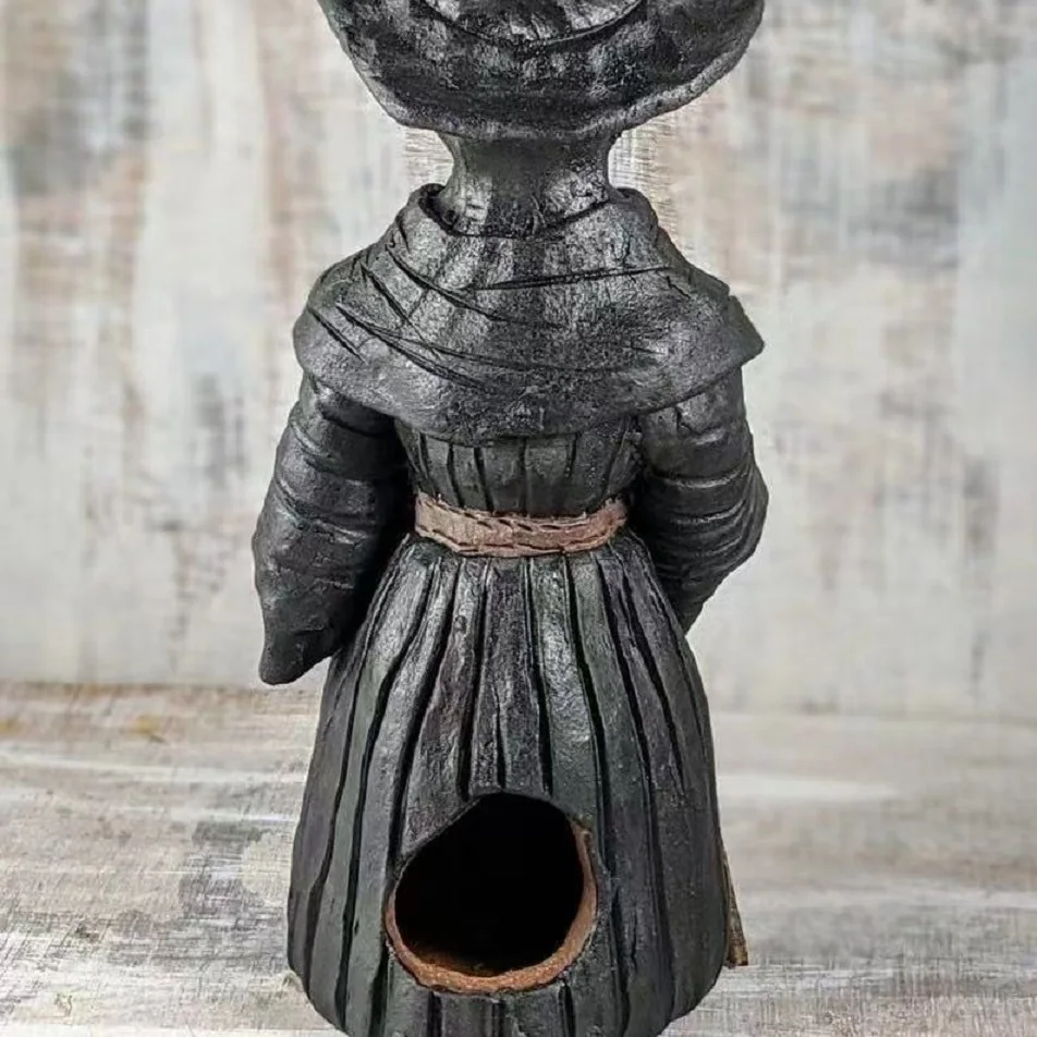 Halloween Mr. Crow Incense Burner Fashion Ornament, Aromatherapy Gas Ornament, Terrifying and Mysterious Master, Gothic Resin