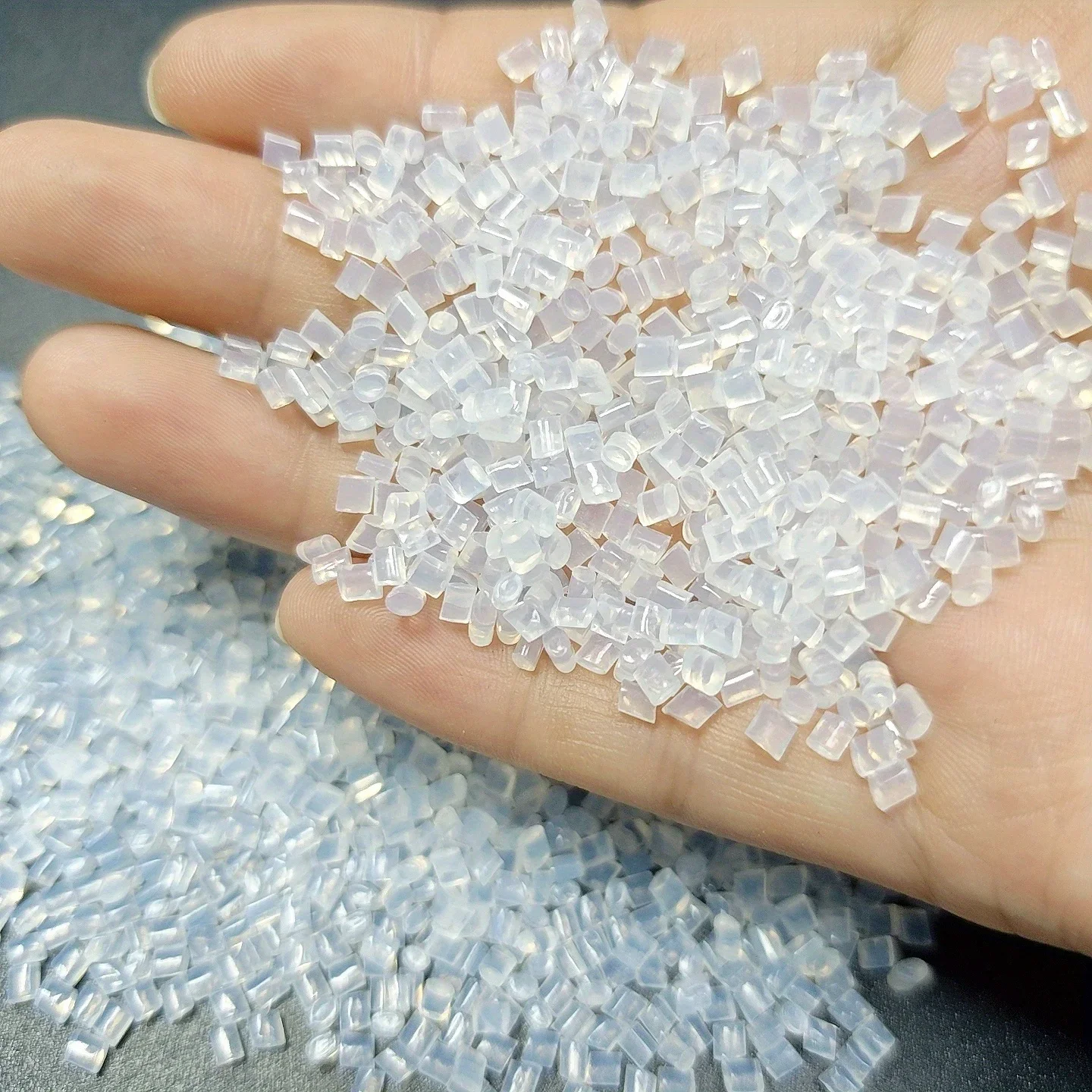 20/50/100/500 Gram Italian Keratin Glue Grain Keratin Top Quality Glue Granule Transparent Color For I Tip/ U-Tip Hair Extension