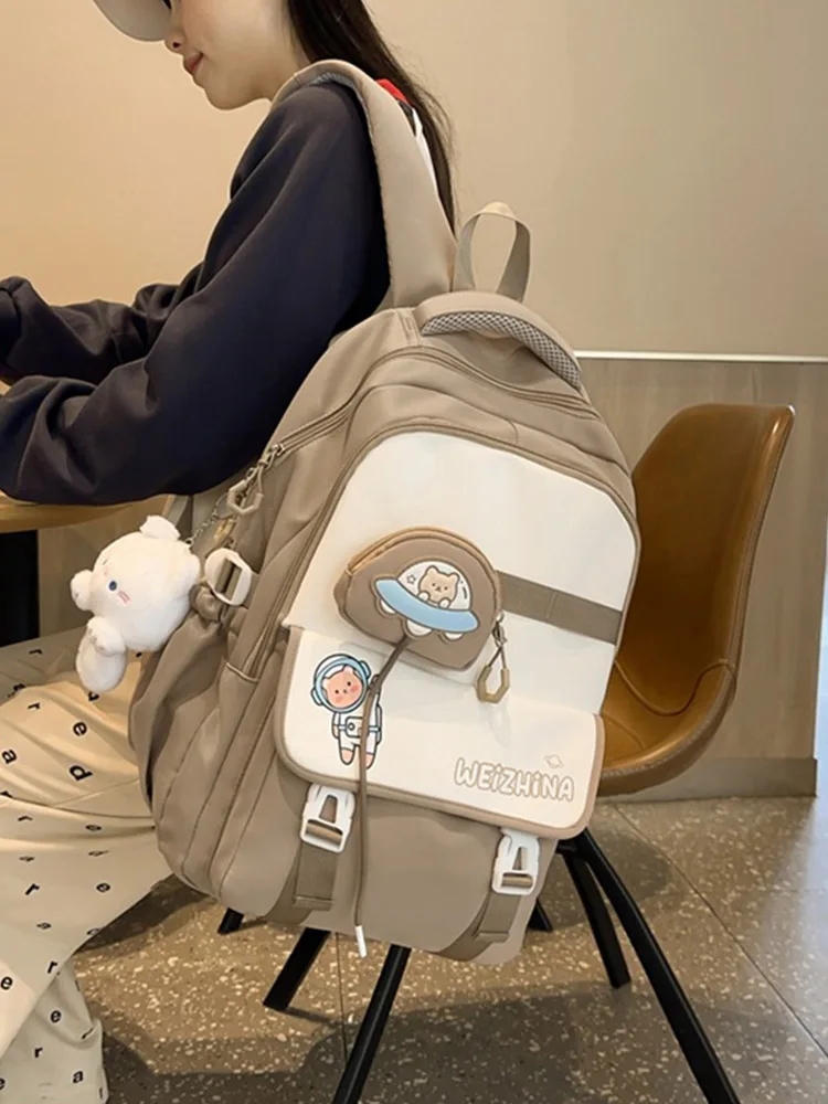 

2026 Student Canvas Backpack for Boys and Girls, Fashionable Multi-Pocket Large Capacity Rucksack