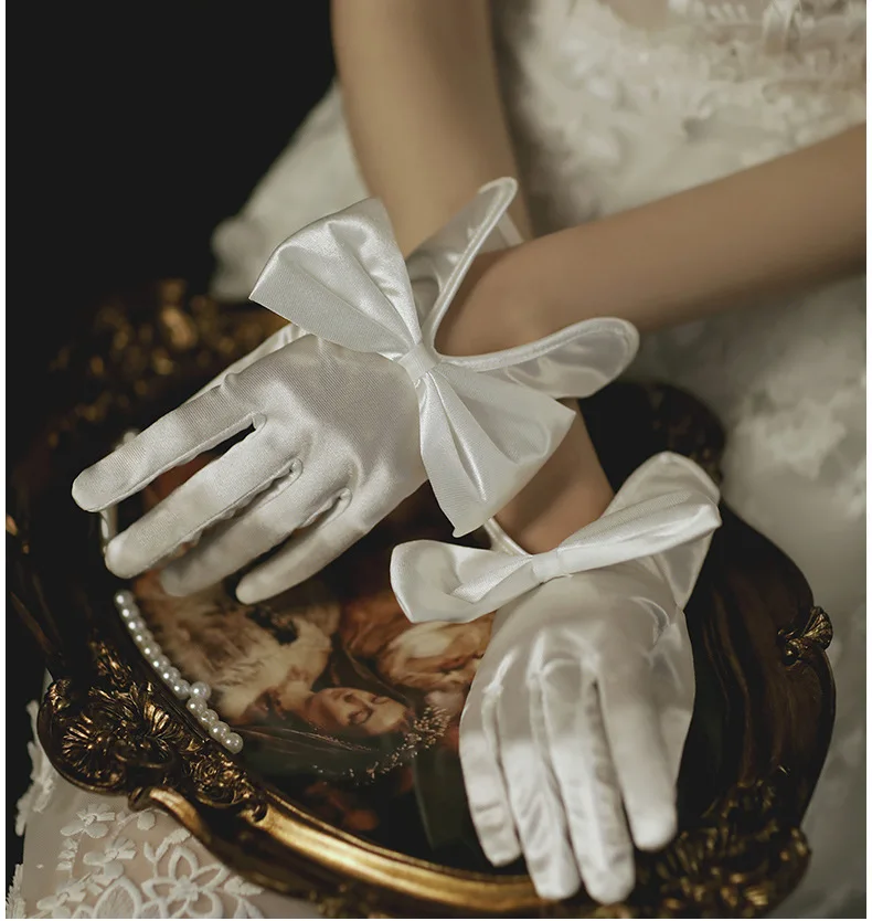 

BKLD 2026 New White Satin Wedding Party Gloves For Woman Elegant Pearl Bow Mesh Sheer Bridal Gloves Sexy Accessories Hot
