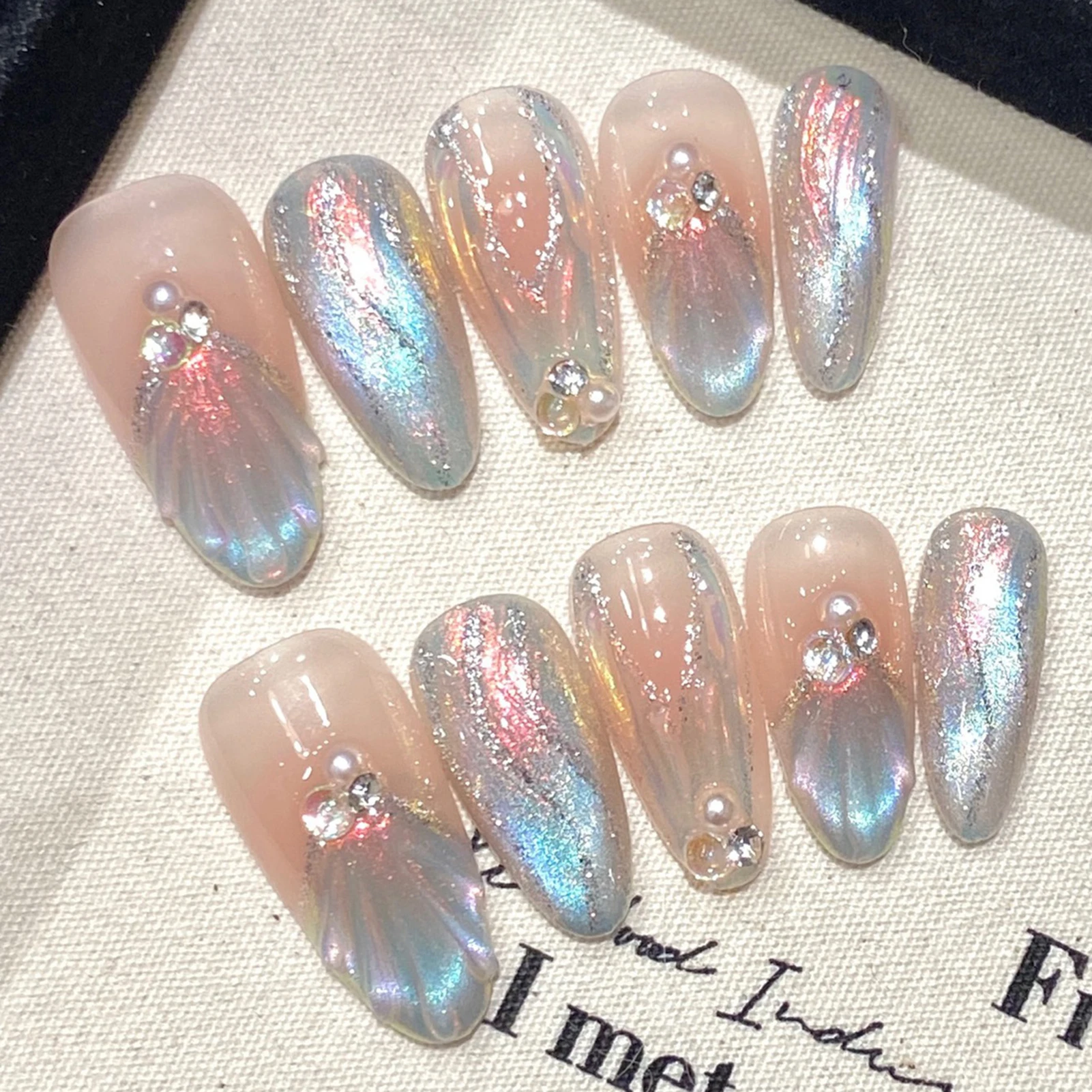 

Handmade Press on Nails Blue Aurora Mermaid Fake Nail Patches Wearable Detachable French Pearl Almond False Nail Tips 10pcs