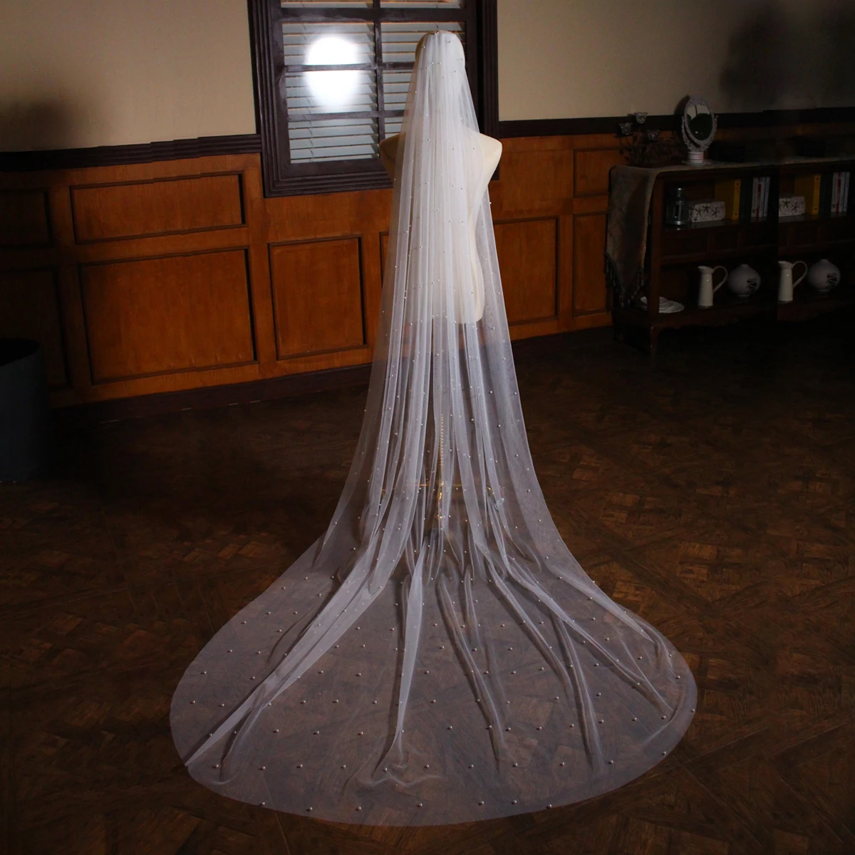 V875 Wholesale Wedding Bridal Cathedral Veil Tulle One-Layer Pearls Long Handmade Brides White Veil Women Marriage Accessories