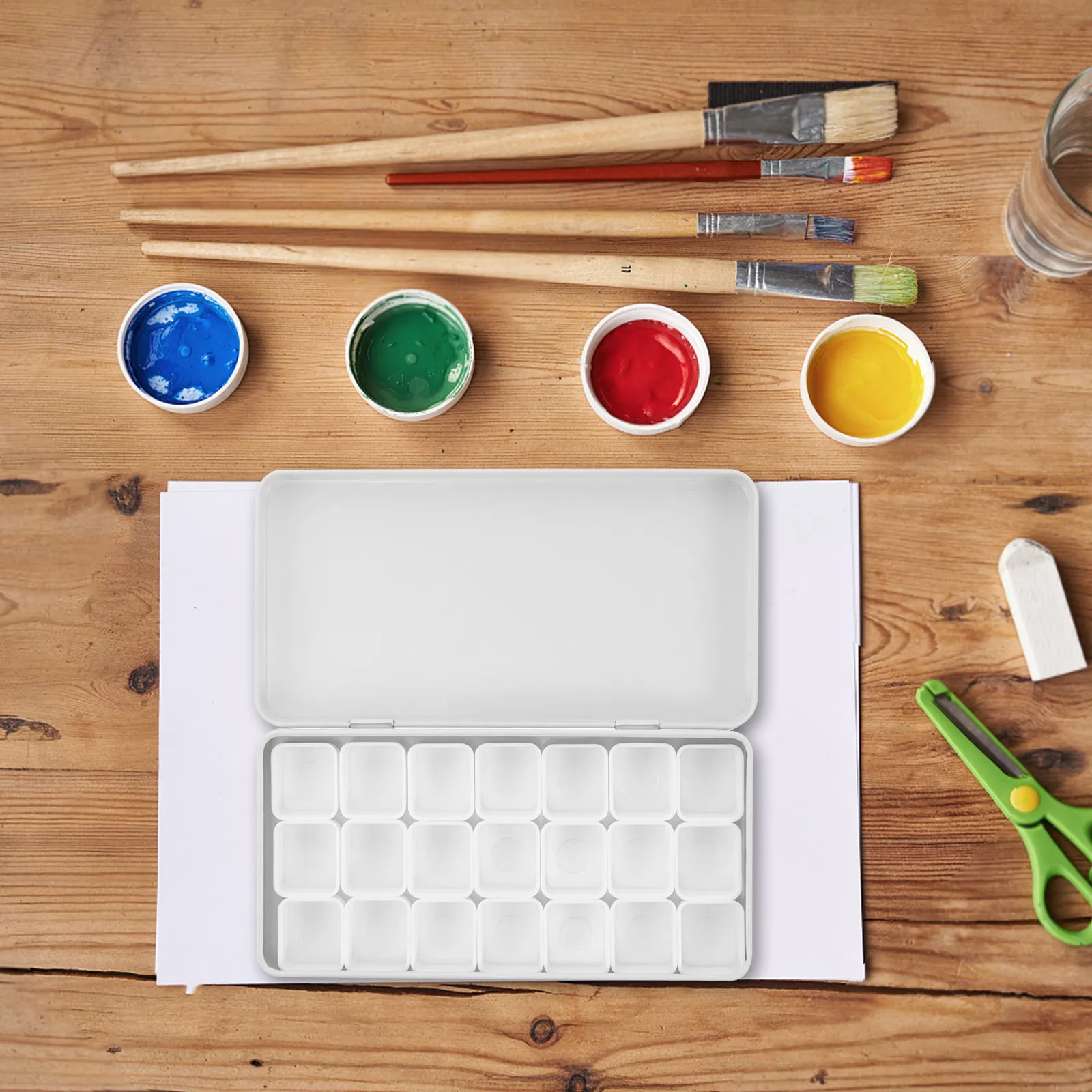 

1Set Sturdy Iron and Plastic Watercolor Pigment Mixing Box Empty Palette Container for Color Blending Painting Organization DIY