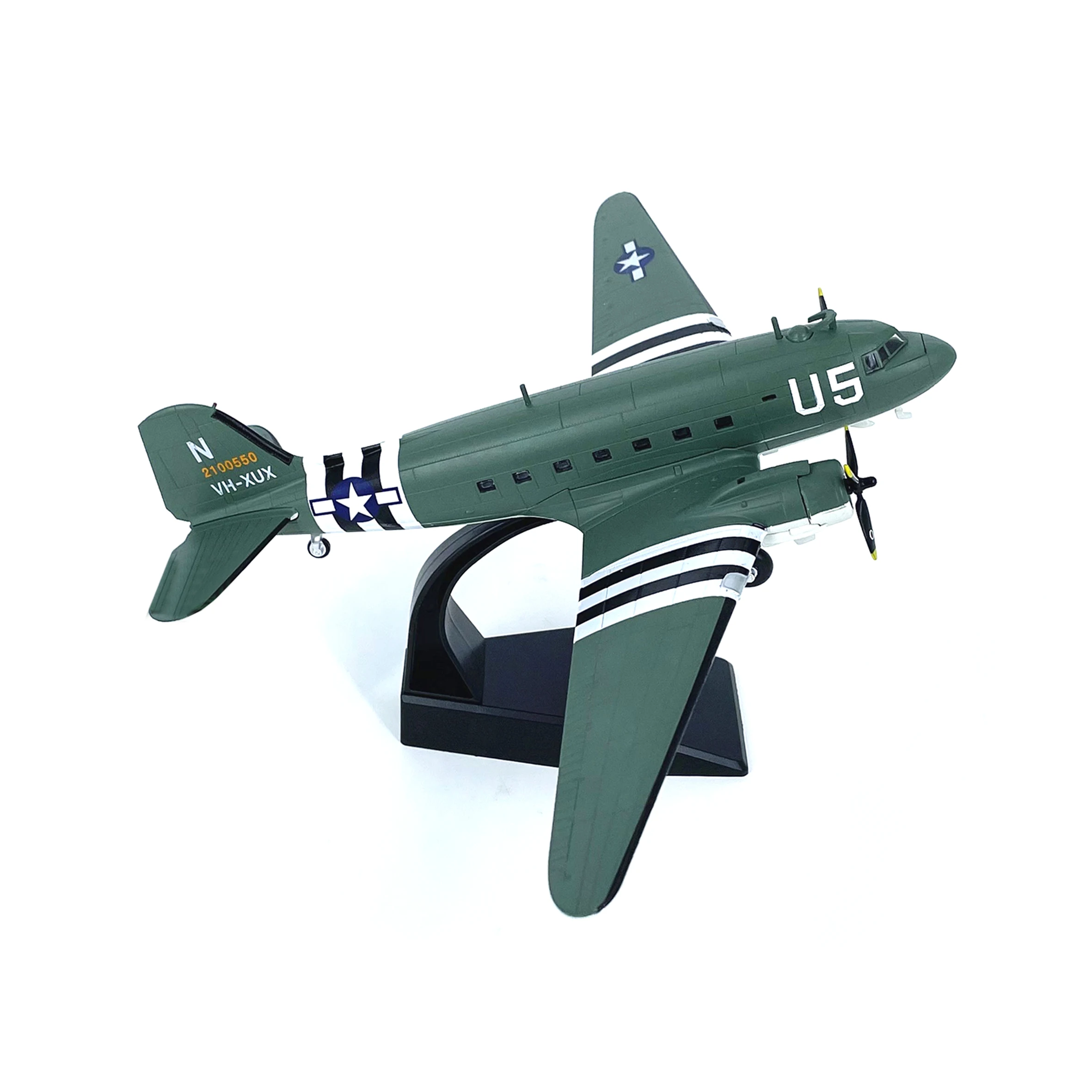 1-100-american-c47-transport-aircraft-model-u5-alloy-aircraft-model