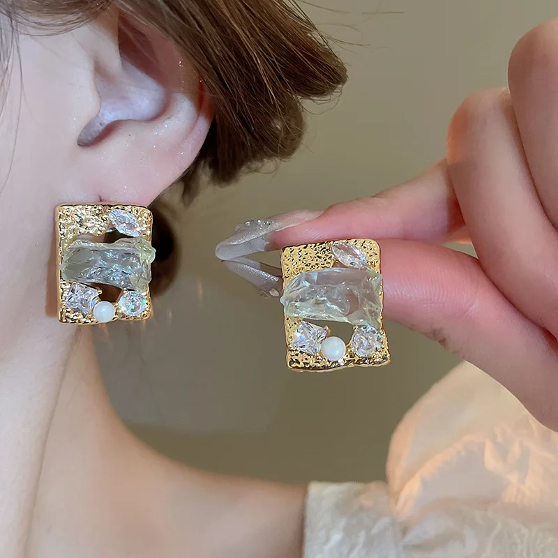 Premium zircon artificial crystal square silver needle earrings real gold electroplating French niche temperament geometric