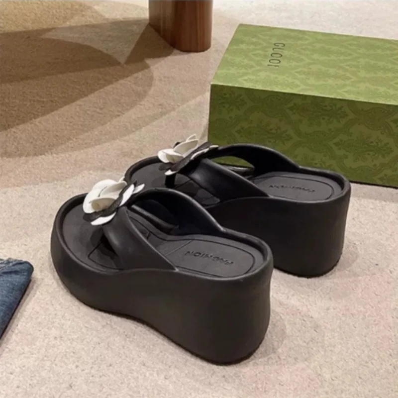 

Textured Floral Accent Wedge Sandals - 3D Flower Embellishments & Orthopedic Slope Heel, Non-Slip Lightweight Resort Footwear