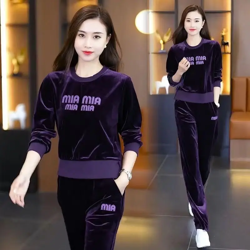 Women\'s Fashion Golden Velvet Sportswear Suit Spring Autumn New Casual Round Neck Crop Tops And Pants 2 Two Piece Set For Women