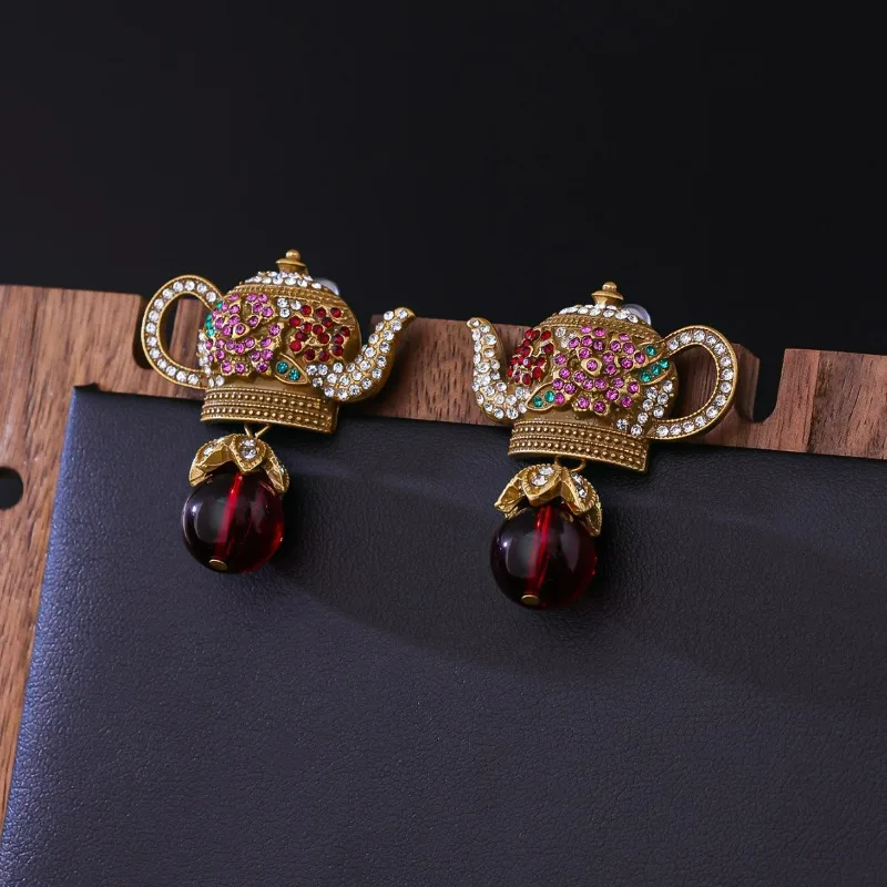 

Retro Old Style Pink Cup Shape Earrings Palace Medieval Vintage Earrings Flowers Carving Earrings