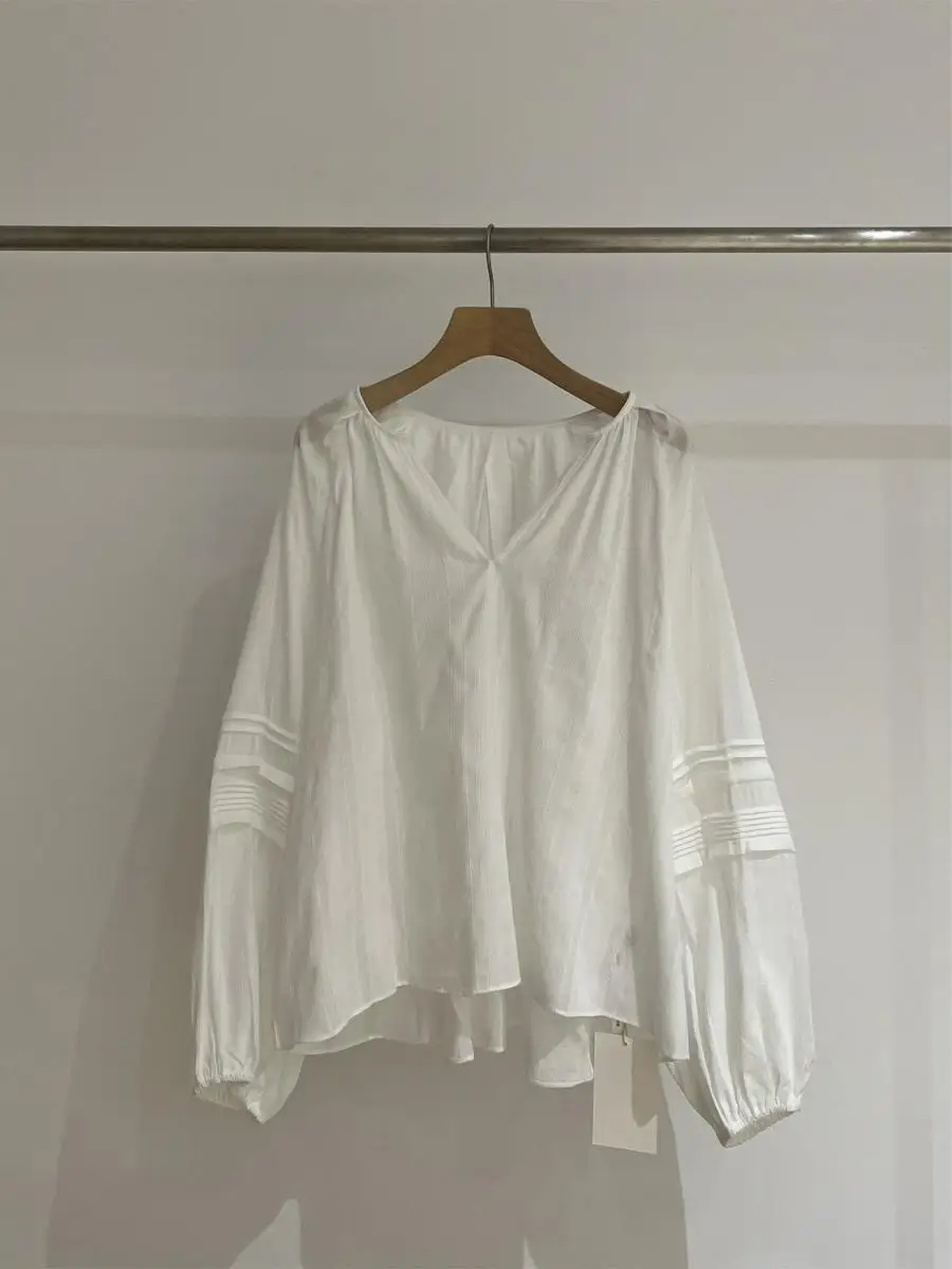 East Gate V-neck Lazy Lantern Sleeve White Shirt Women Loose Wrinkle Bubble Sleeve Personality Top Quick Delivery Cotton Blend