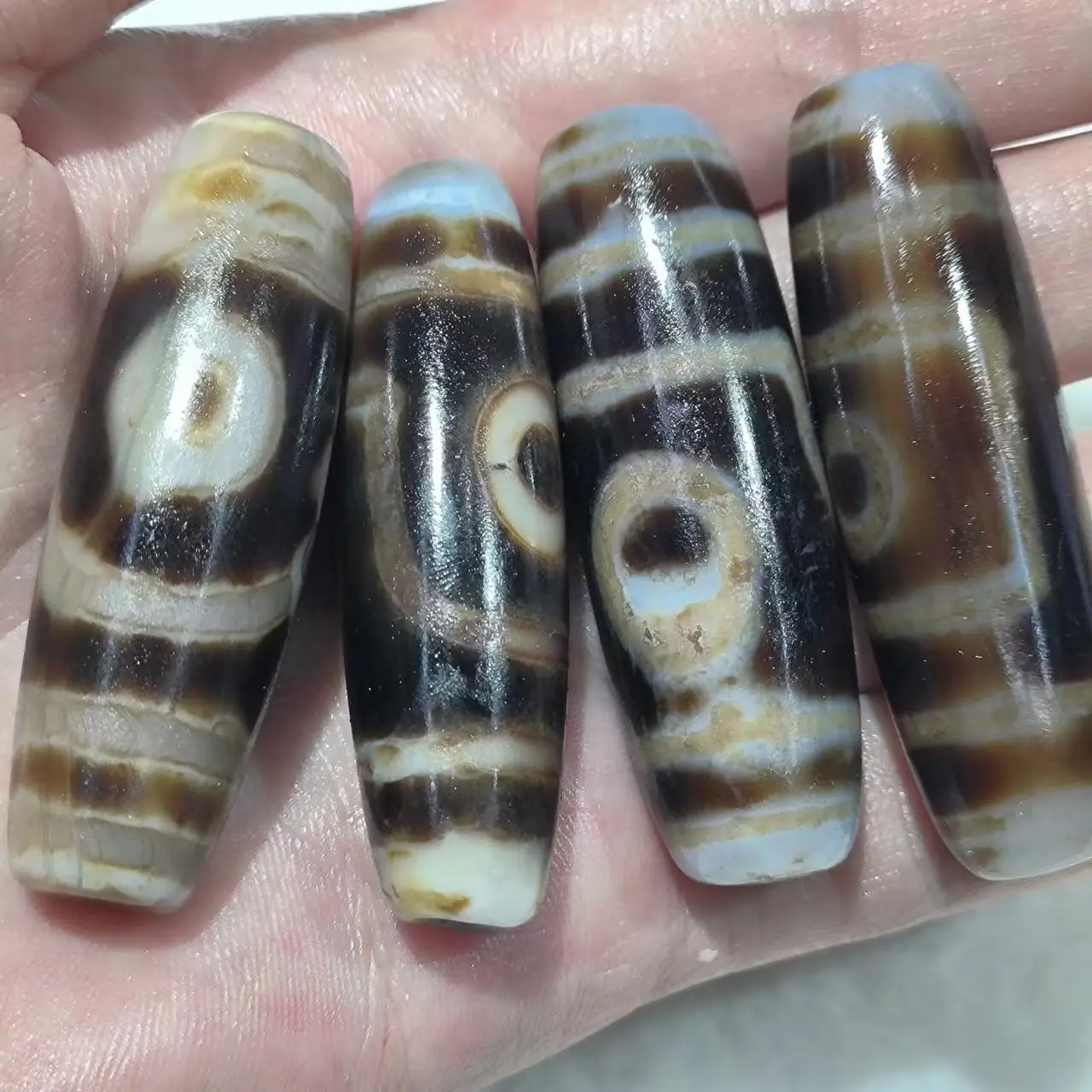 

50pcs/lot Natural Old Agate Dzi Dzi Beads in Various Patterns to pure craftsmanship manual Tibet amulet precious accessories diy