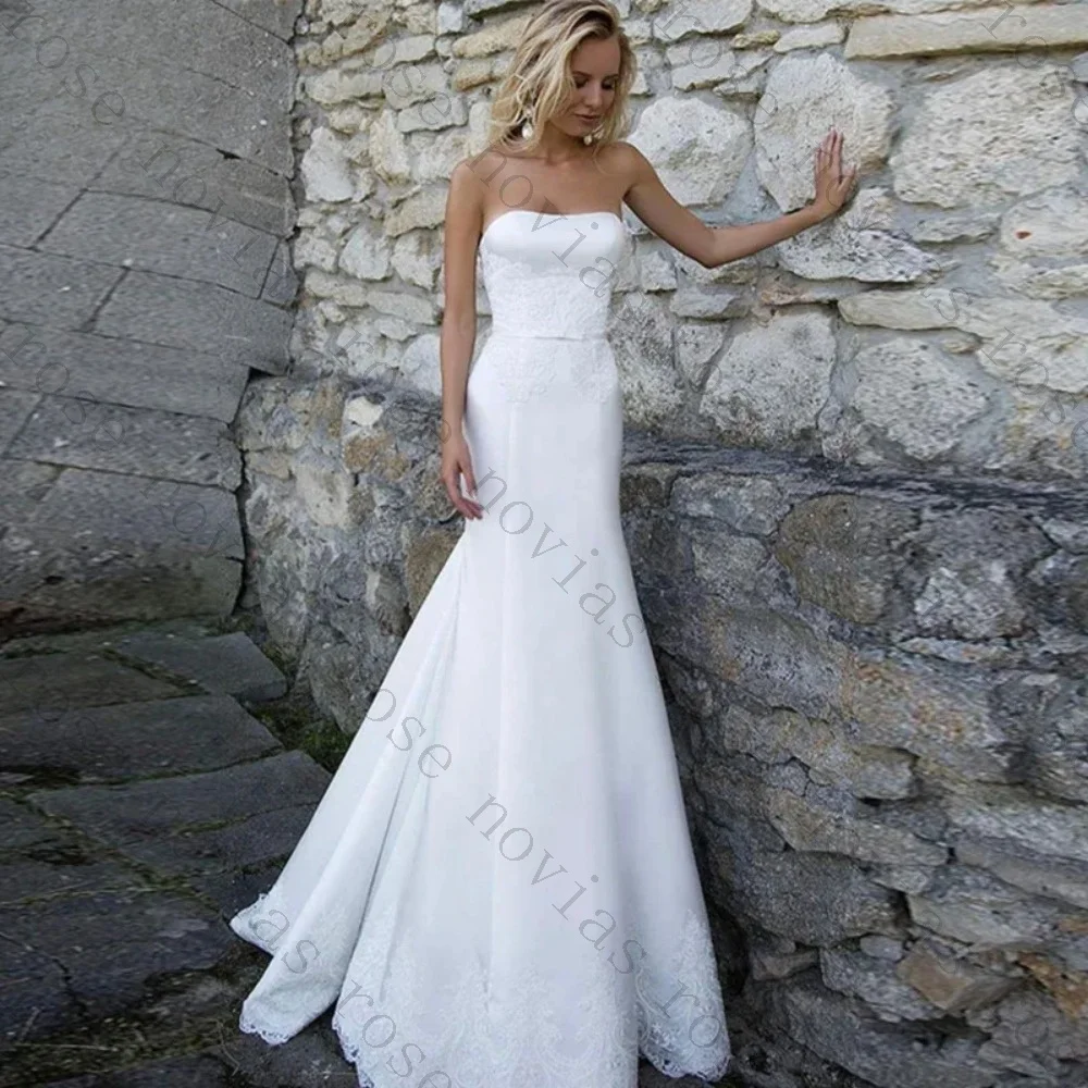 Customized 2026 Strapless Lace Satin Mermaid Wedding Dress Fitted Bodice Appliques Bridal Gown Vestido De Noiva Sweep Train
