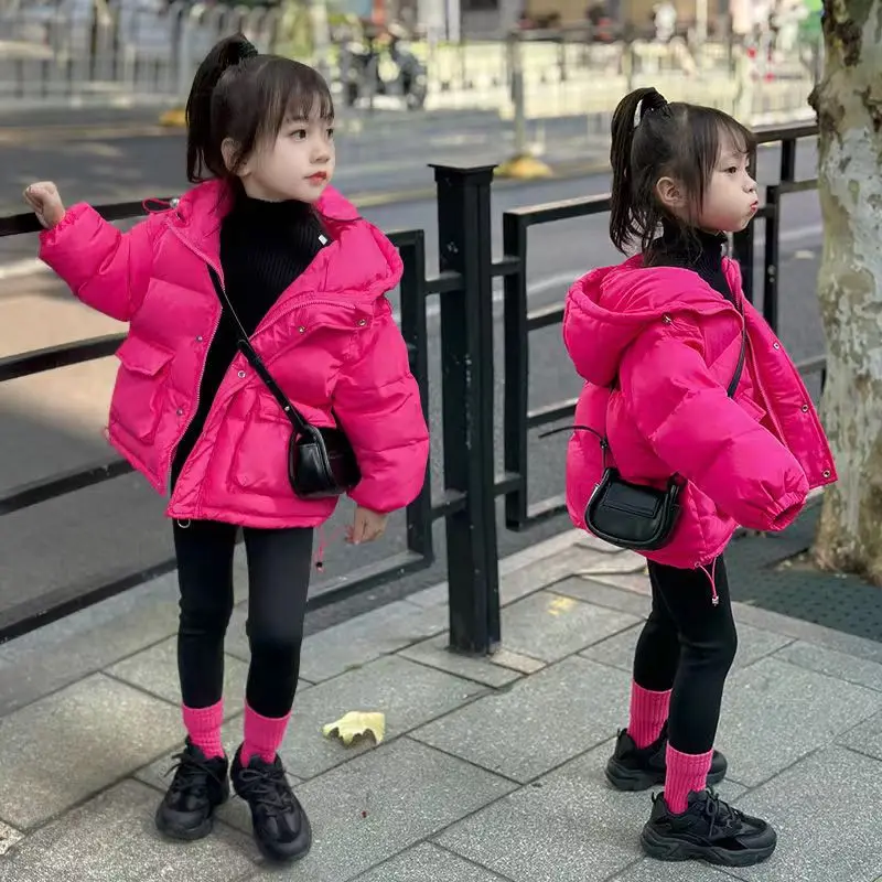 

Winter Girls' Cotton Coat New Fashion Rose Red Hooded Zipper Short Casual Warm Coat 2024 Children's Clothing