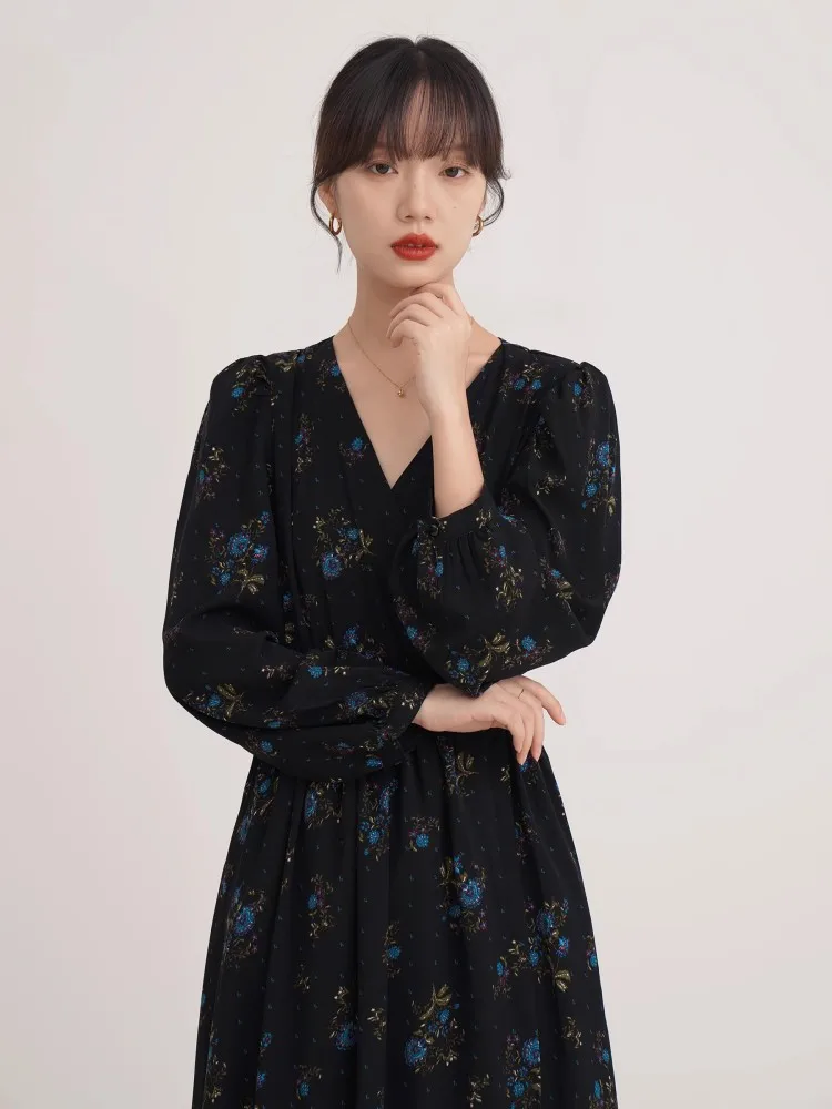 Black Floral Long Sleeved Dress For Women'S Autumn And Winter 2023 New V-Neck High-End Exquisite Slim Fitting Long Dress